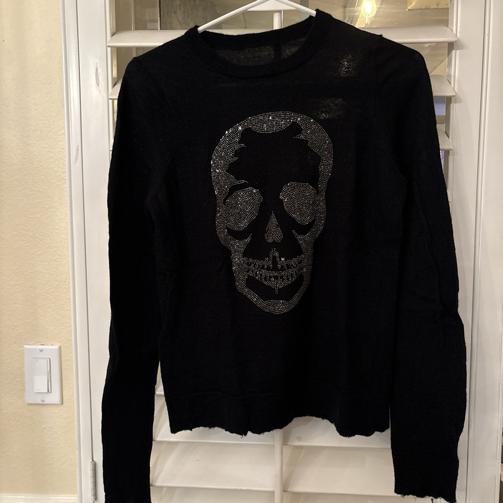 Zadig & Voltaire Black Sweater with Glitter Skull cashmere. Amazing condition!